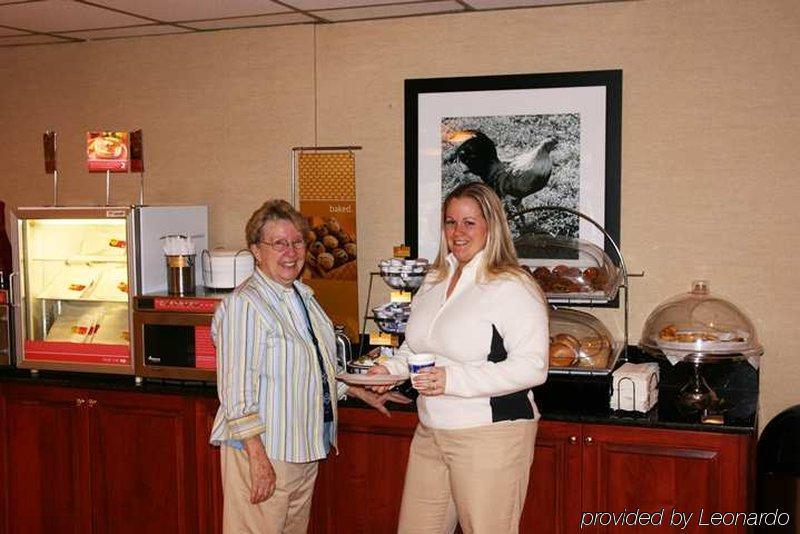 Motel 6 Fayetteville - I-95 Εστιατόριο φωτογραφία
