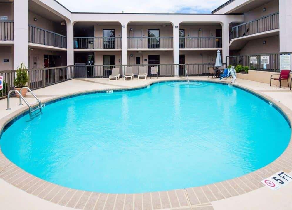 Motel 6 Fayetteville - I-95 Ανέσεις φωτογραφία